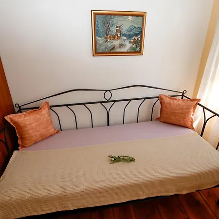House Dragica