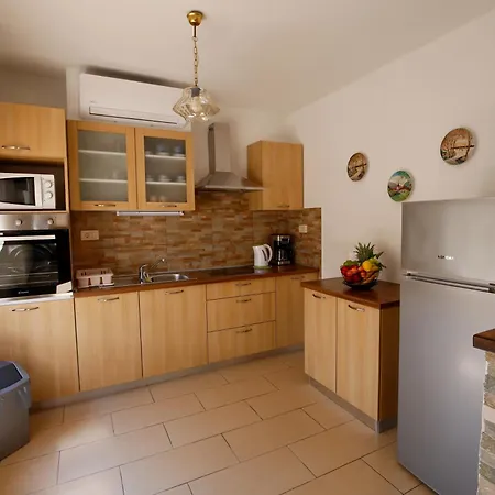 House Dragica * Grižane
